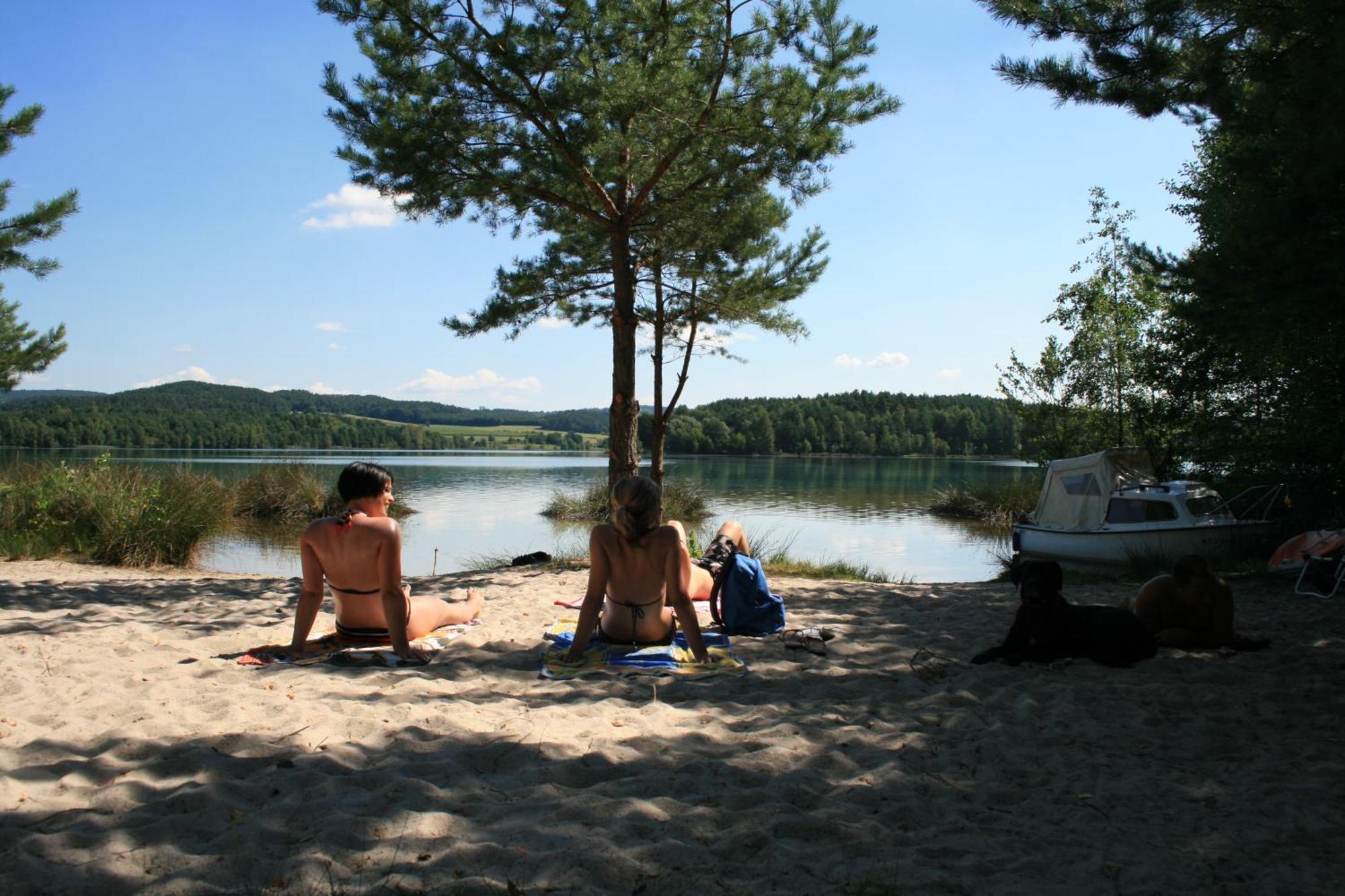 Ferienvilla Am Brueckelsee ヴァッカースドルフ エクステリア 写真